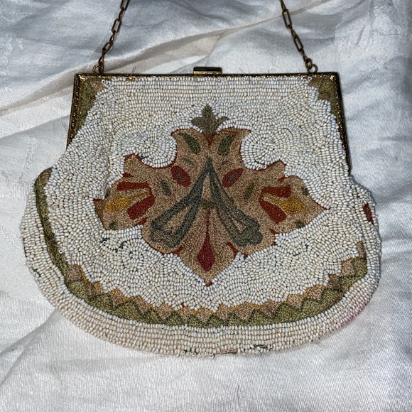 Vintage unique Longchamps Beaded/Embroidered Purse - Picture 5 of 15